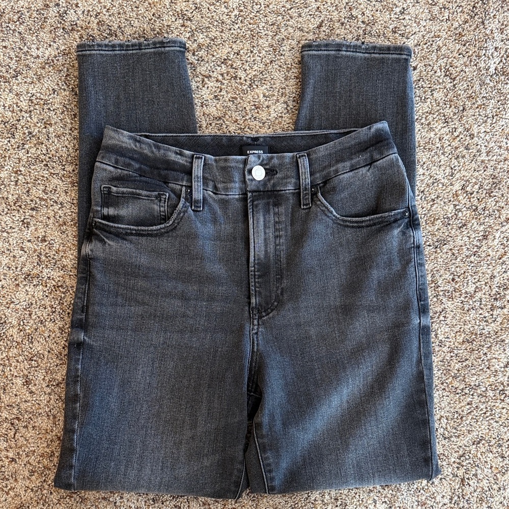 Express charcoal Women's Skinny high rise ultra hyper stretch Jeans size M